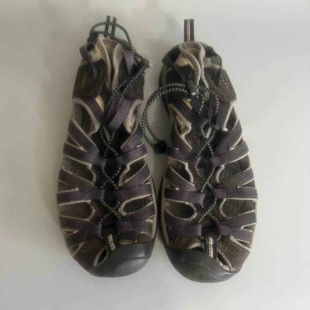 Keen Whisper Sandals Womens 9.5 Dark Grey Purple Waterproof Hiking Sport Shoes